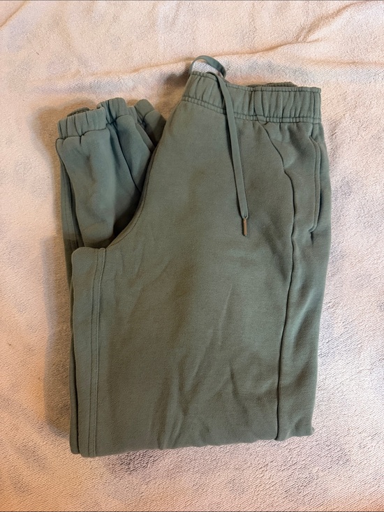lululemon athletica Pants - Lululemon Women’s Olive Green Drawstring Jogger Pants